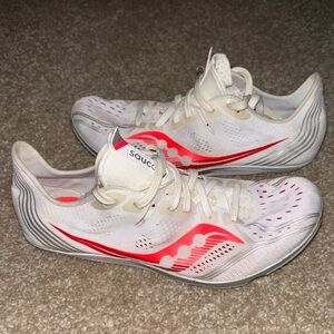 Saucony distance spikes